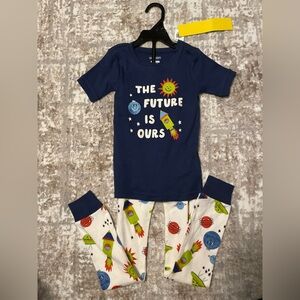 Old Navy Navy Blue Pajama Set with Space Graphics size 6-NWT